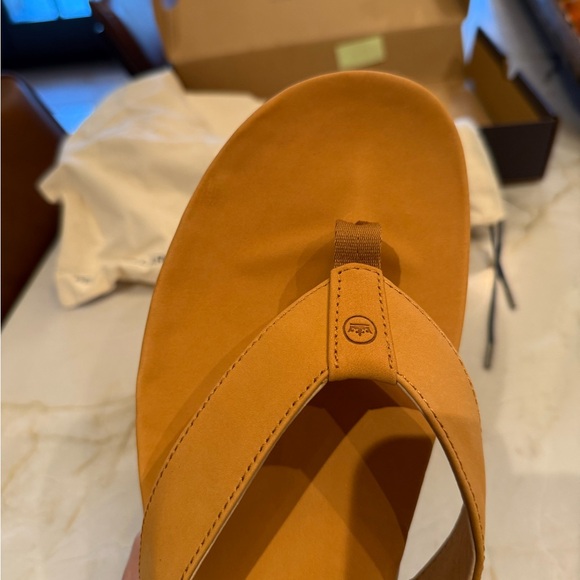 NEW in box - PETER MILLAR men's Hyperlight Slide Nubuck Flip Flop - Picture 7 of 11